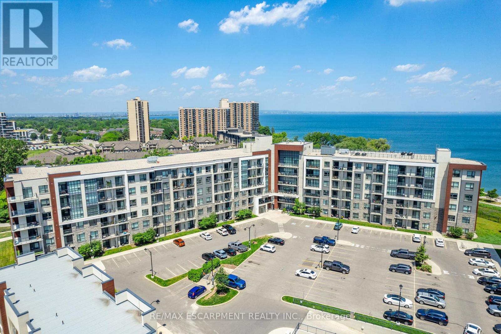 422 125 Shoreview Pl, Hamilton, ON L8E 0K3