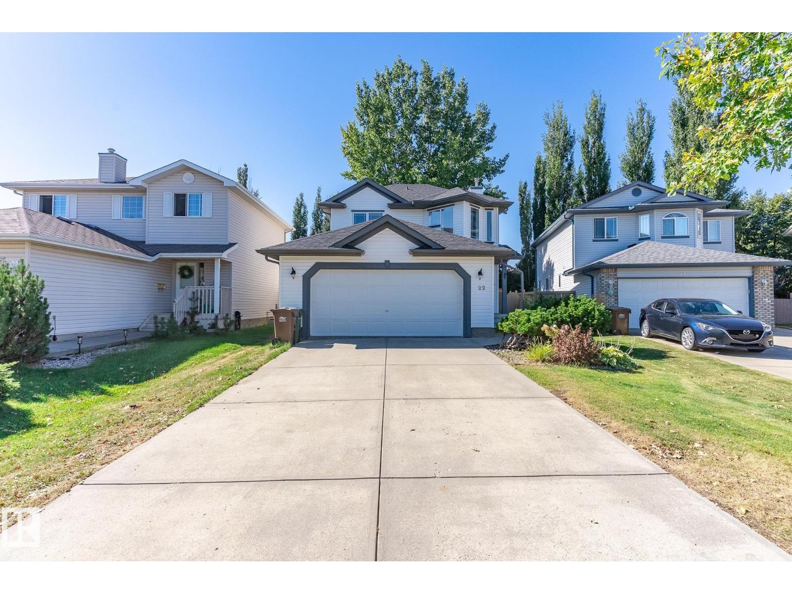 22 Elbow Pl, St. Albert, AB T8N 6X3