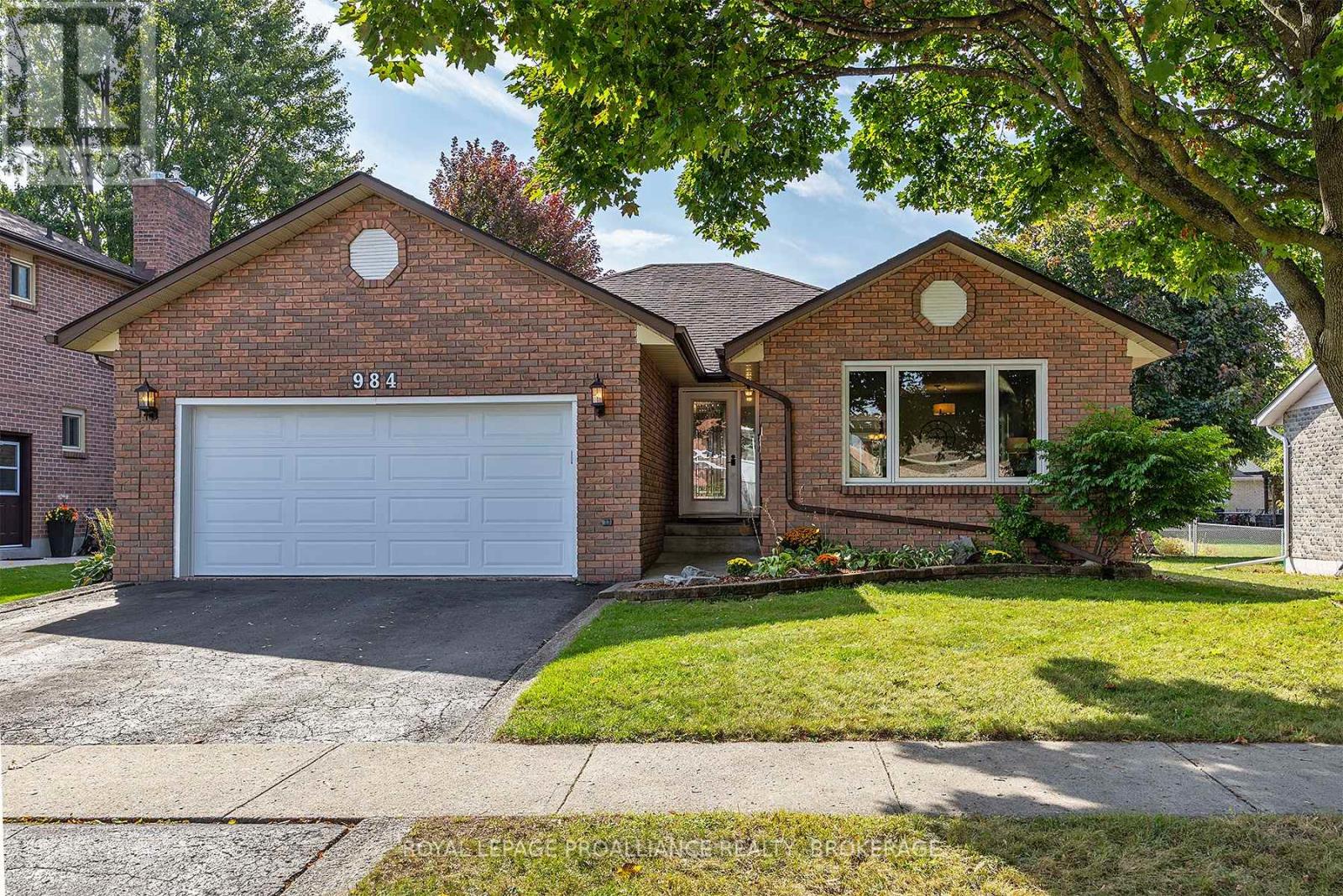 984 Ambleside Cres, Kingston North Of Taylor-kidd Blvd, ON K7P 2B7