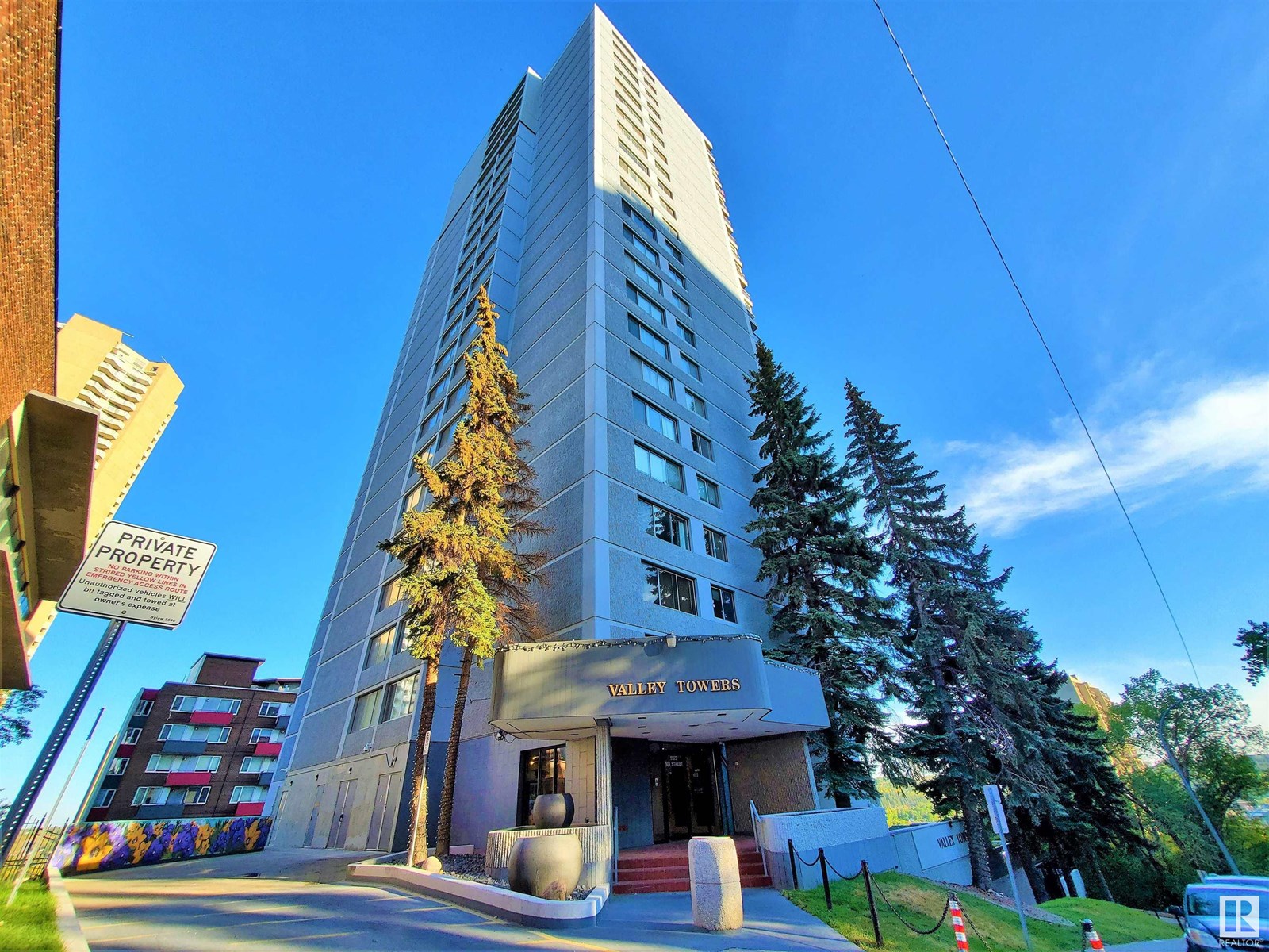 9923 103 Street Northwest #503, Edmonton, AB T5K 2J3