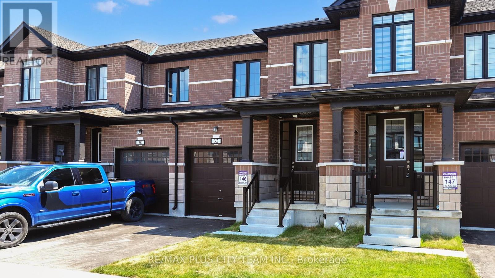 32 Keenan St, Kawartha Lakes, ON K9V 6C2