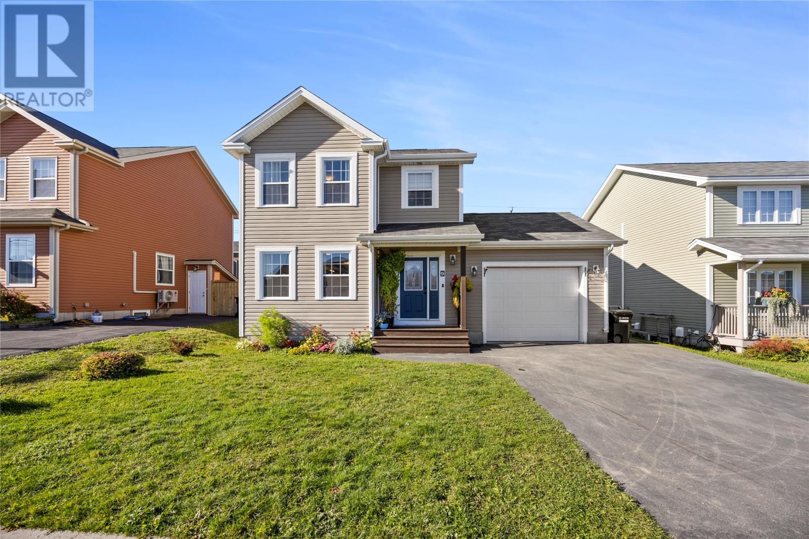 9 Antelope St, St. John's, NL A1B 0J5