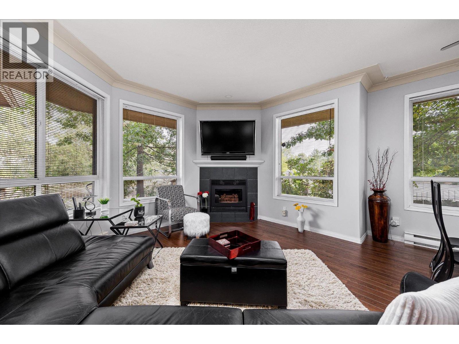 1964 Enterprise Way Unit 115, Kelowna, BC V1Y 9S7