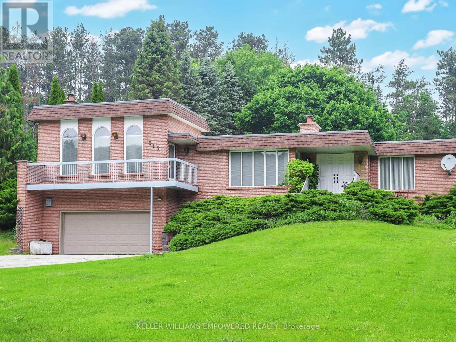 315 Woodland Acres Cres, Vaughan, ON L6A 1G1