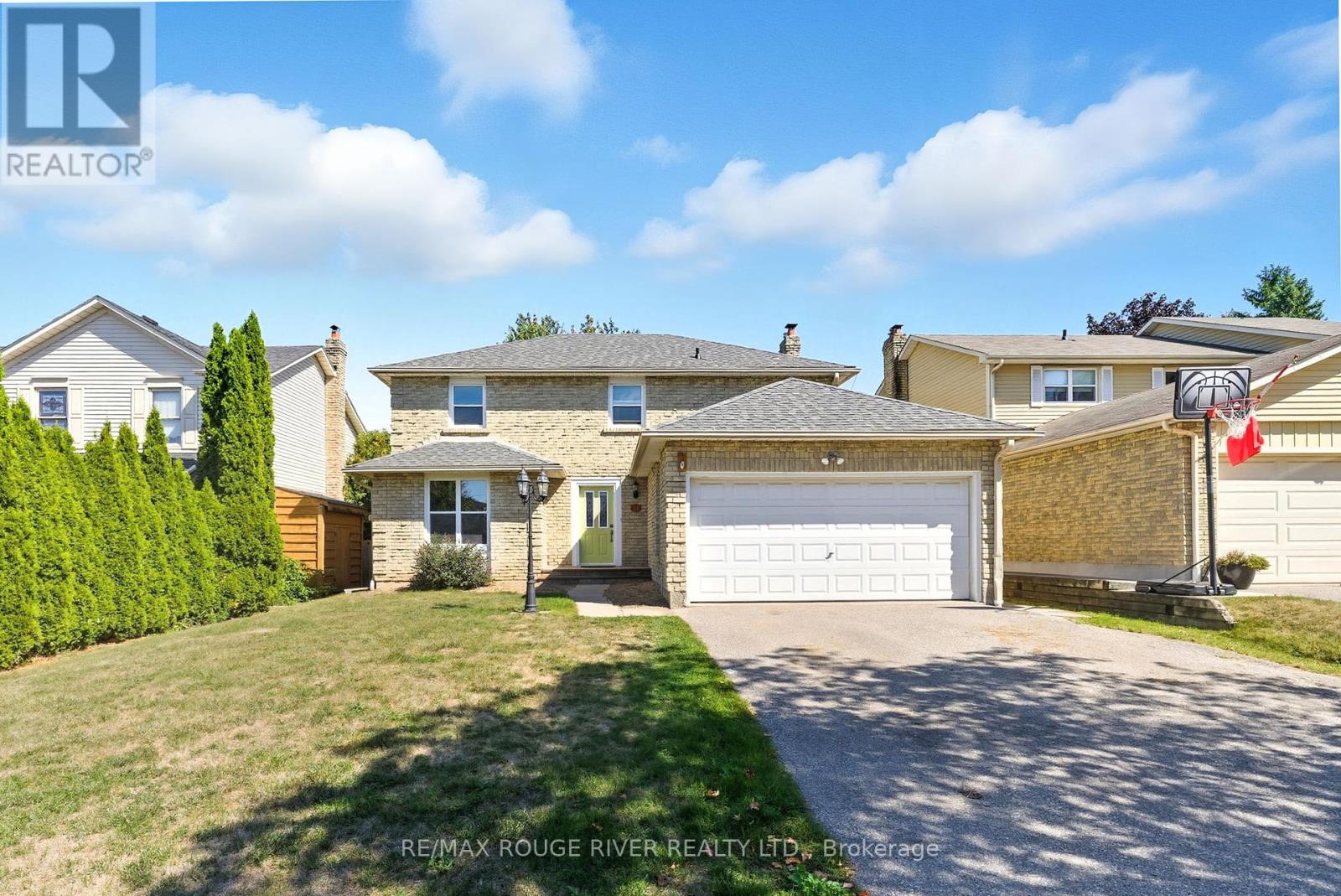 21 Hialeah Cres, Whitby Blue Grass Meadows, ON L1N 6P9