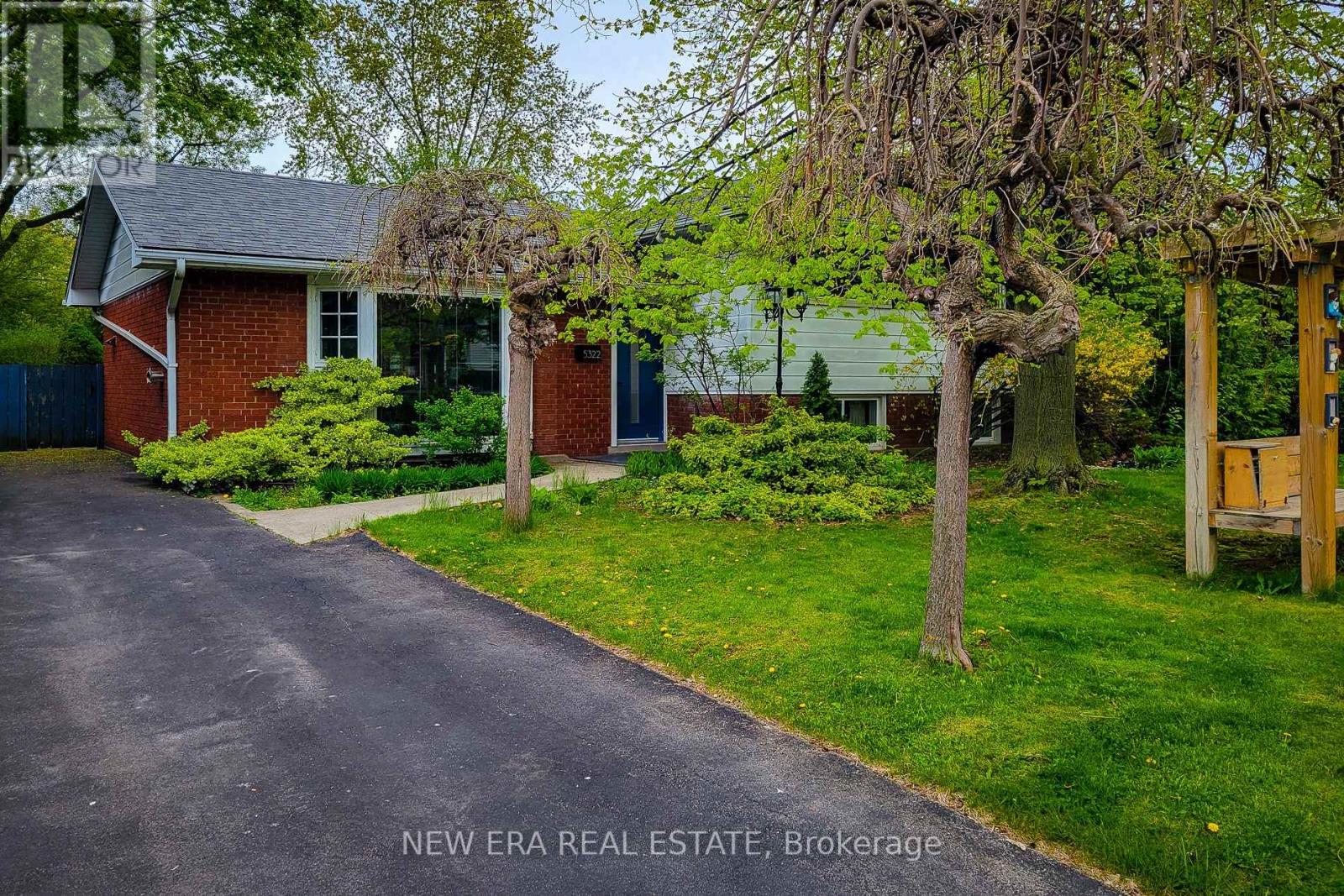 5322 Windermere Dr, Burlington Appleby, ON L7L 3M1