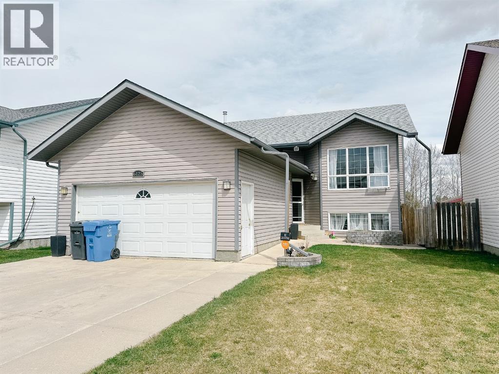 54 Street Unit 6125, Rocky Mountain House, AB T4T 1P1