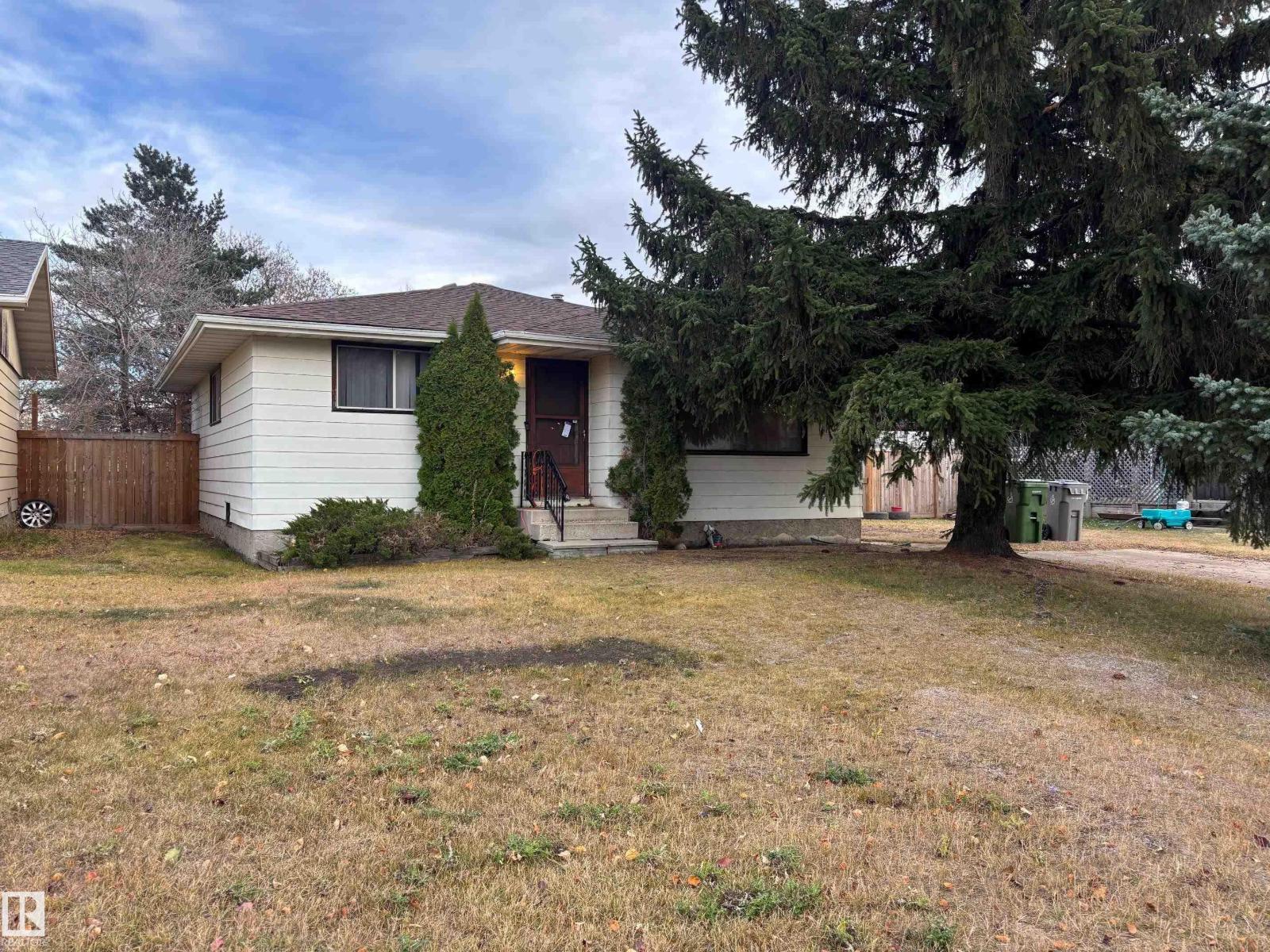 120 Grandin Dr, Morinville, AB T8R 1H5