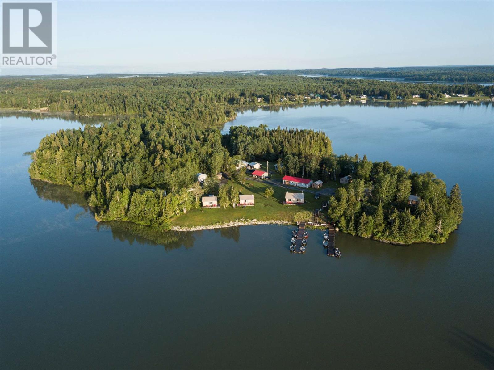 439 Parker Point Rd, Dryden, ON P8N 2Y5
