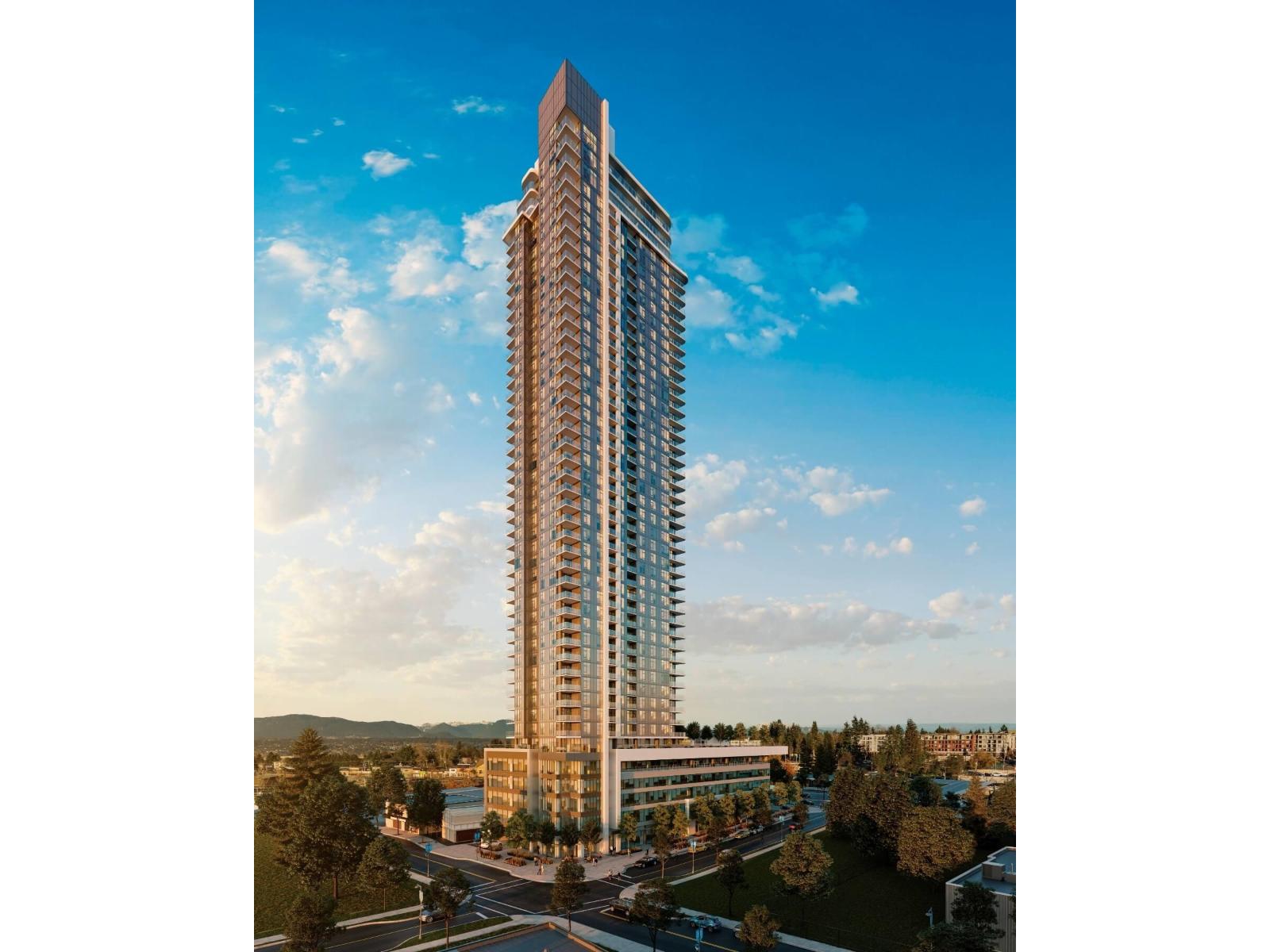 10750 135a Street Unit 909, Surrey, BC V3X 2X6