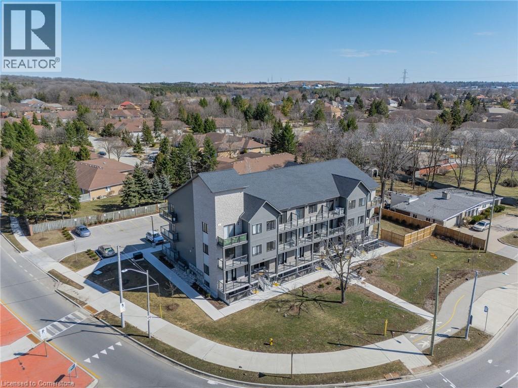 721 Franklin Boulevard Unit 302, Cambridge, ON N1R 5S4