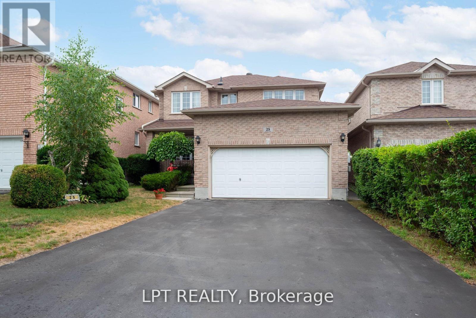 25 Dunnett Dr, Barrie, ON L4N 0J7