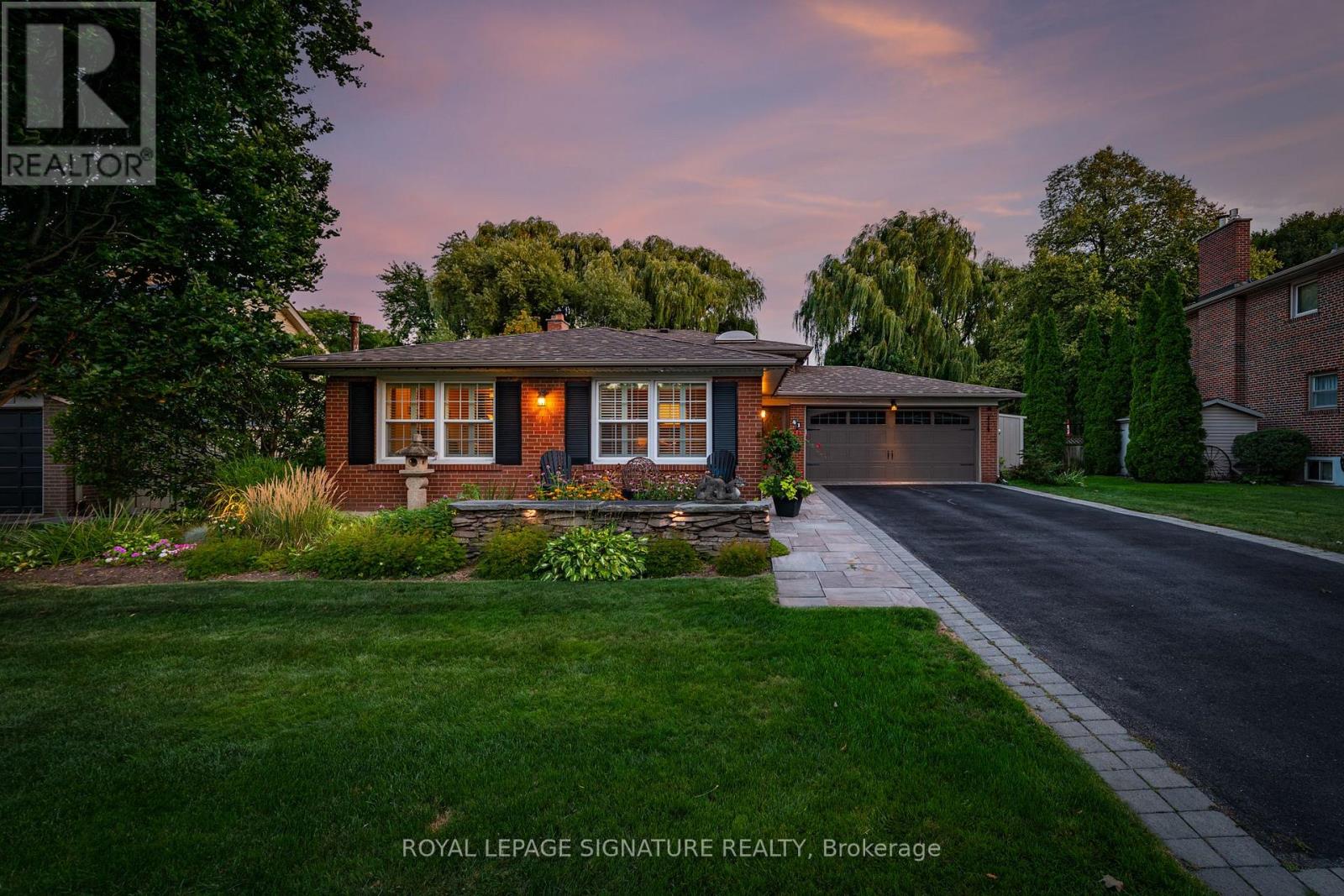 41 Denver Cres, Toronto, ON M2J 1G6