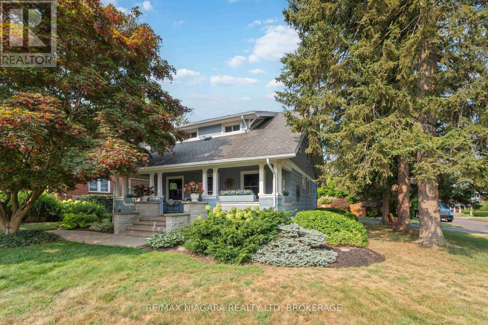 5761 Prince Edward Ave, Niagara Falls, ON L2G 5J4