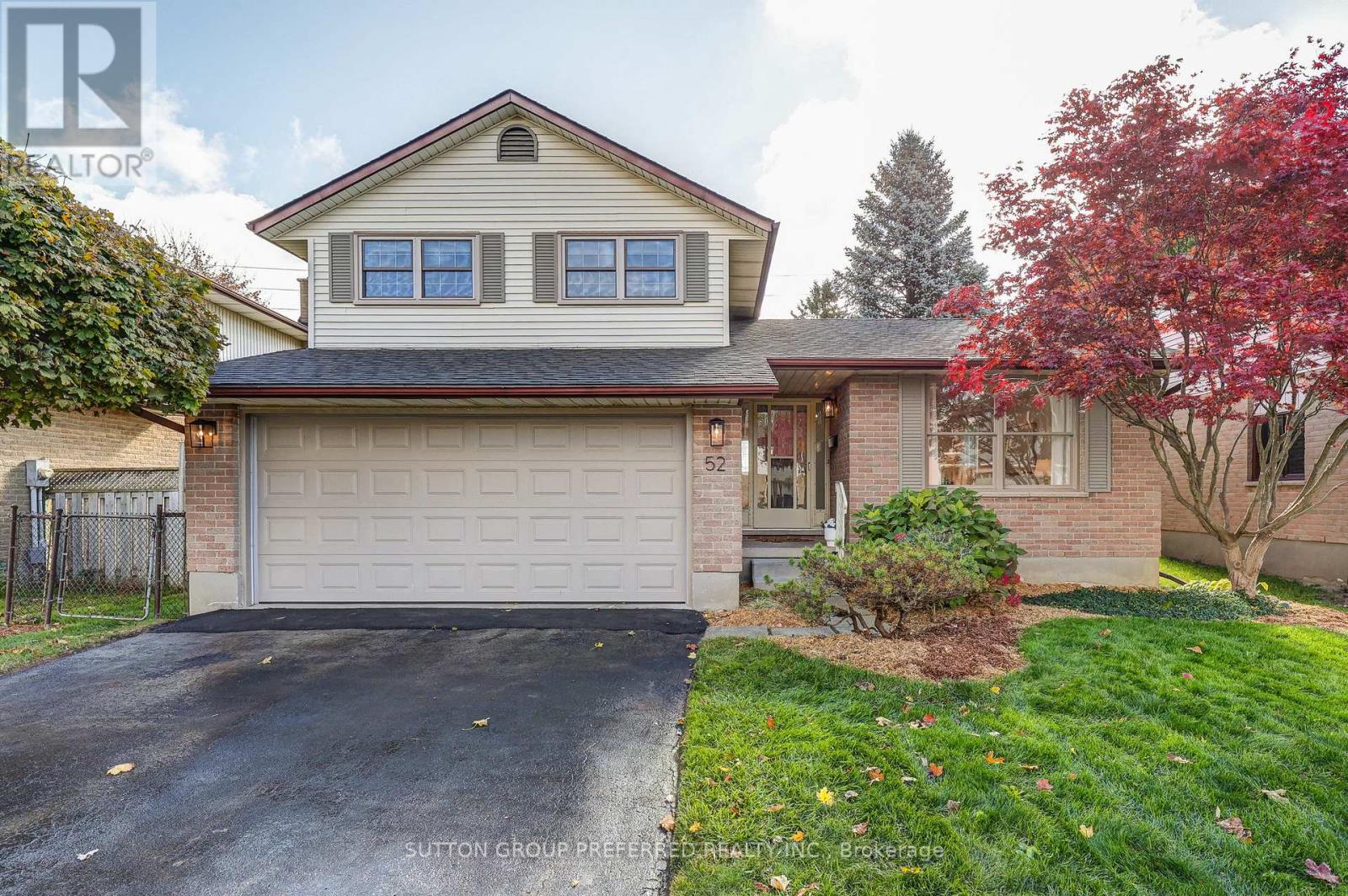 52 Bexhill Dr, London, ON N6E 1X2