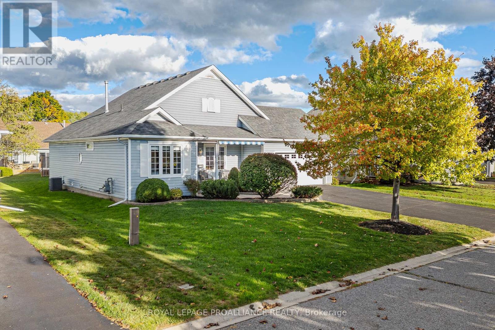 7 Nesbitt Dr, Brighton, ON K0K 1H0