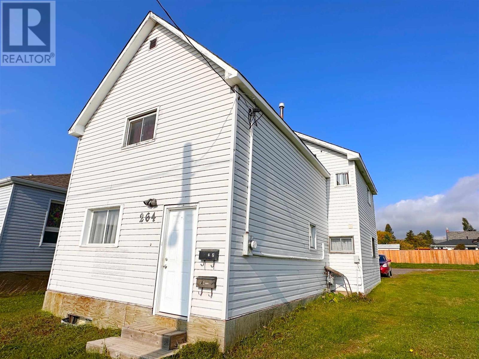 264 Cumberland St N, Thunder Bay, ON P7A 4N5