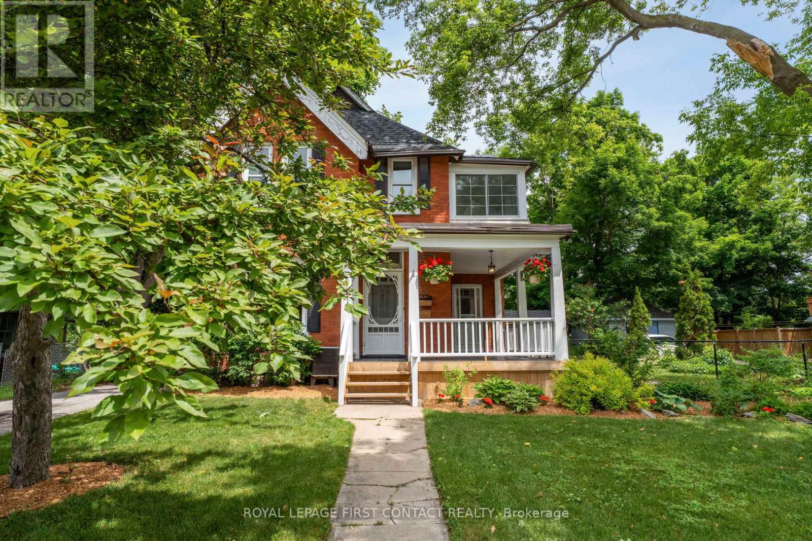 55 Burton Ave, Barrie, ON L4N 2R5