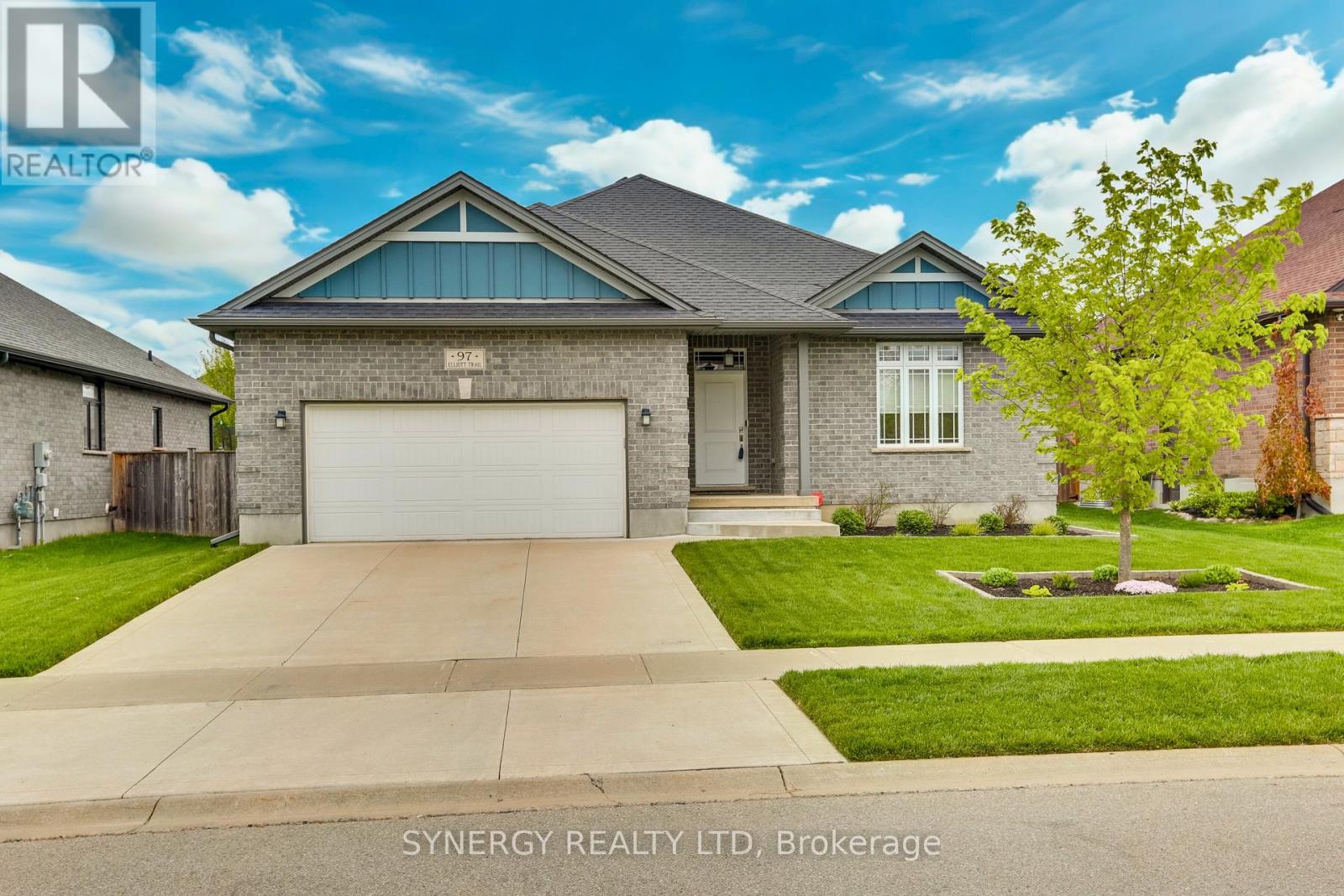 97 Elliott Trl, Thames Centre, ON N0M 2P0