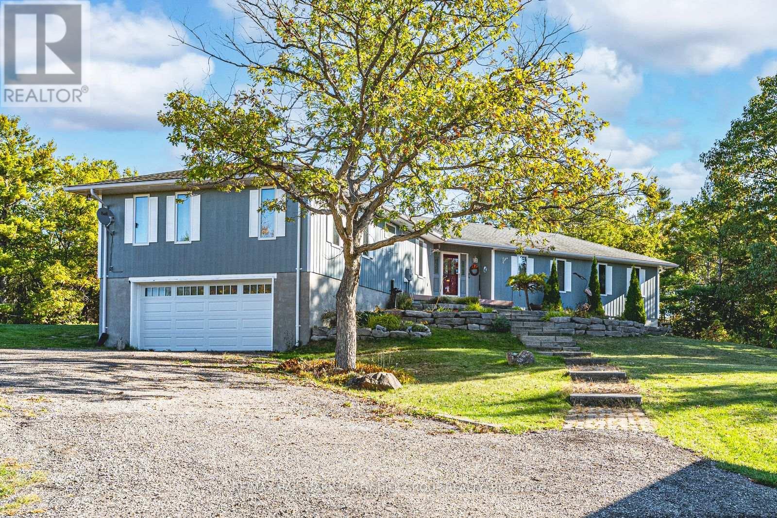 1564 Honey Harbour Rd, Georgian Bay, ON L0K 1S0