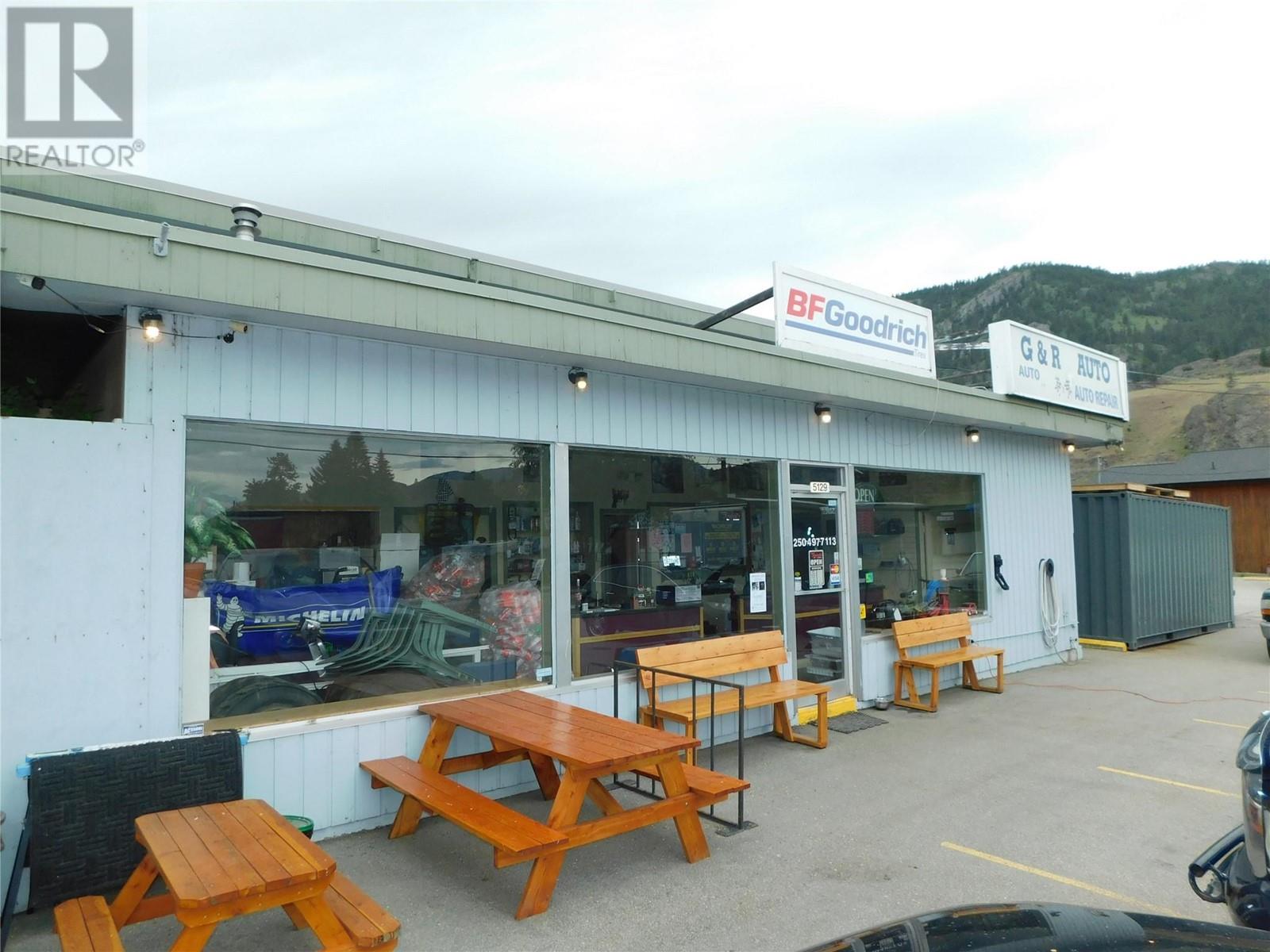 5129 9th Ave, Okanagan Falls, BC V0H 1R0