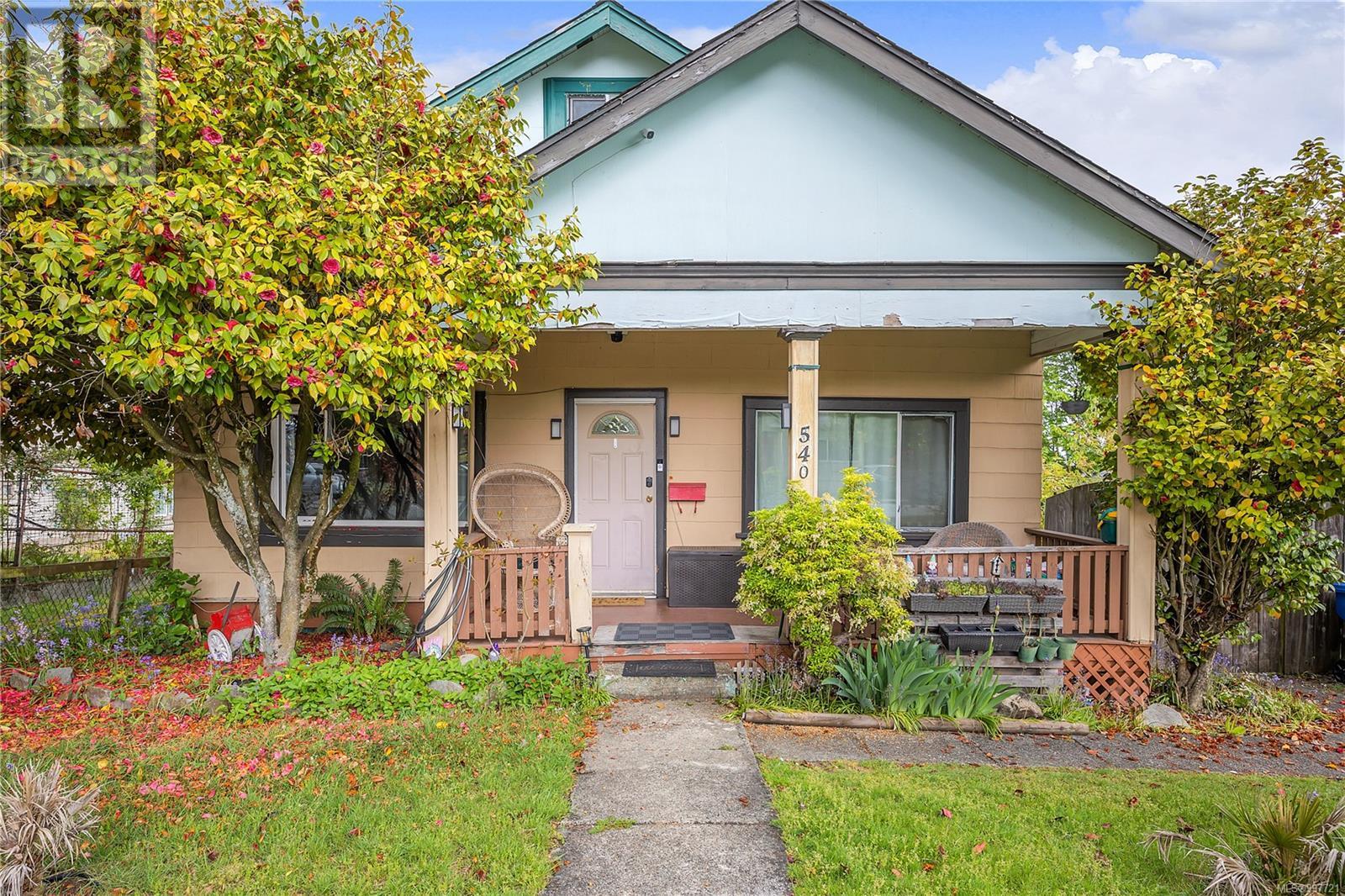 540 Kennedy St, Nanaimo, BC V9R 2J7