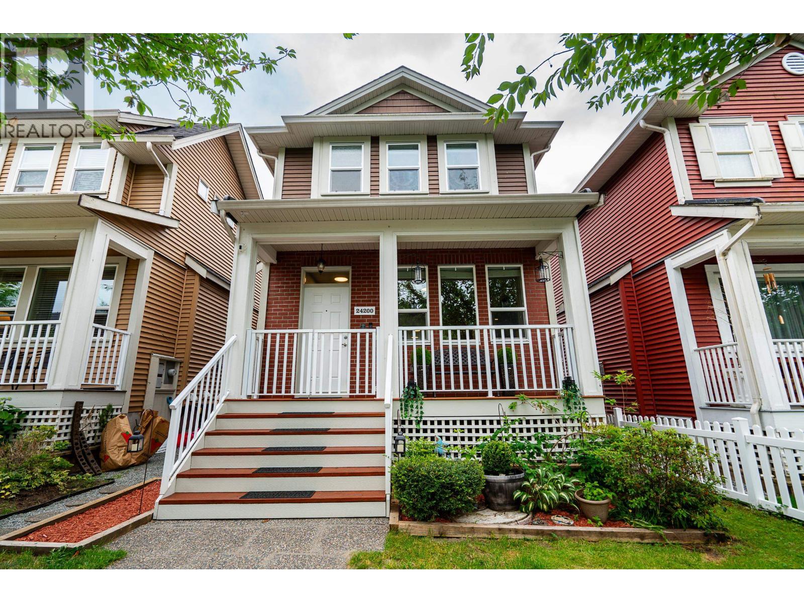 102 Avenue Unit 24200 #a, Maple Ridge, BC V2W 2E4