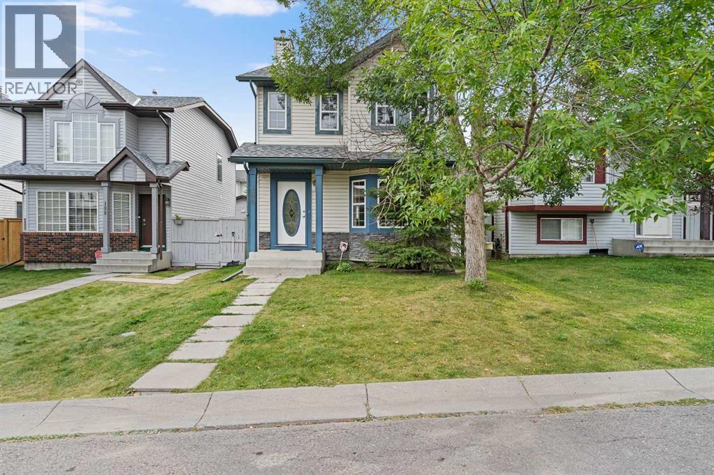 184 Harvest Gold Cir SW, Calgary, AB T3K 4H4