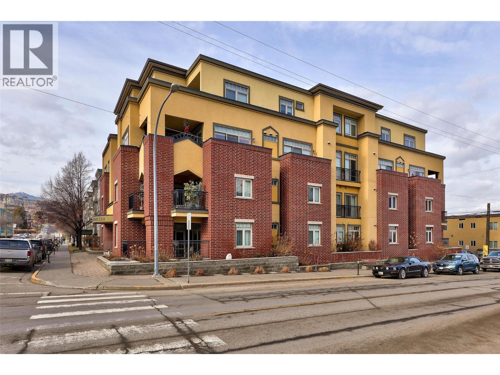 370 Battle Street Unit 401, Kamloops, BC V2C 2L6