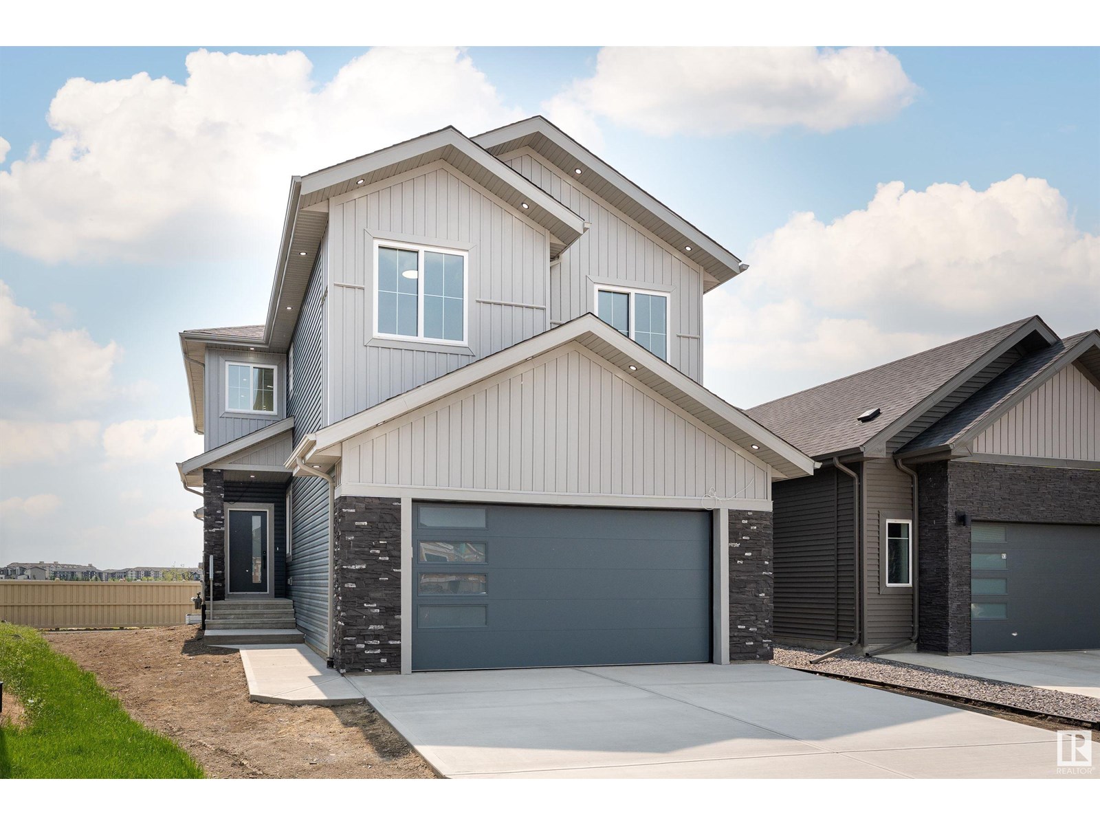 95 Edgefield Way, St. Albert, AB T8N 7Z9