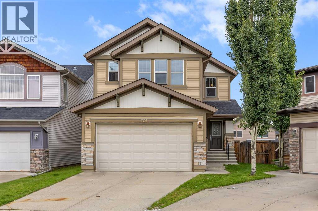 224 Panamount Pt NW, Calgary, AB T3K 0H8