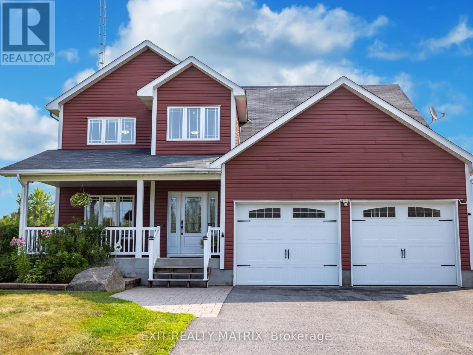 3427 Delaney St, North Stormont, ON K0C 1V0