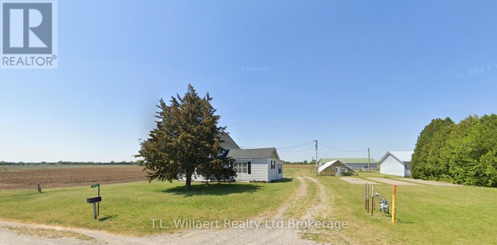 2515 1st Concession Rd St, Norfolk, ON N4B 2W4