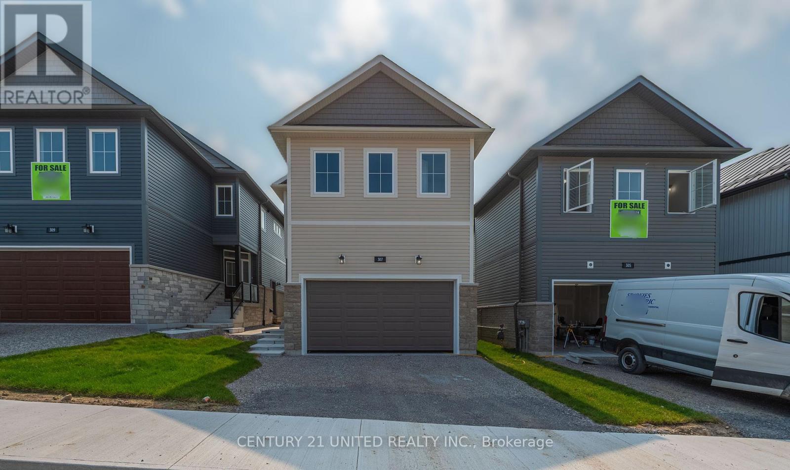 307 Mullighan Gdns, Peterborough North North, ON K9K 0H2