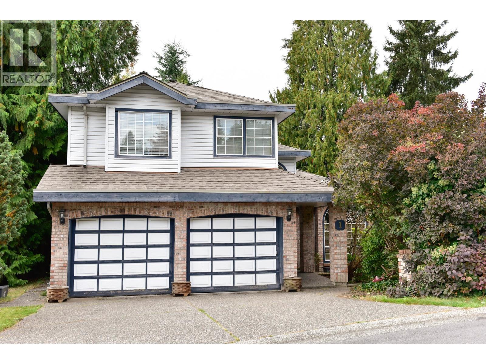 1 Buckhorn Pl, Port Moody, BC V3H 4M2
