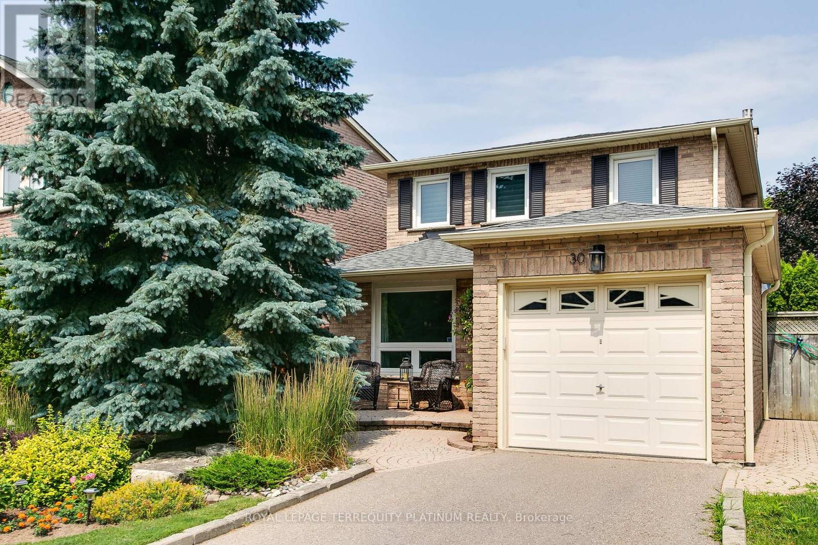 30 Vanessa Rd, Markham, ON L3R 4W3