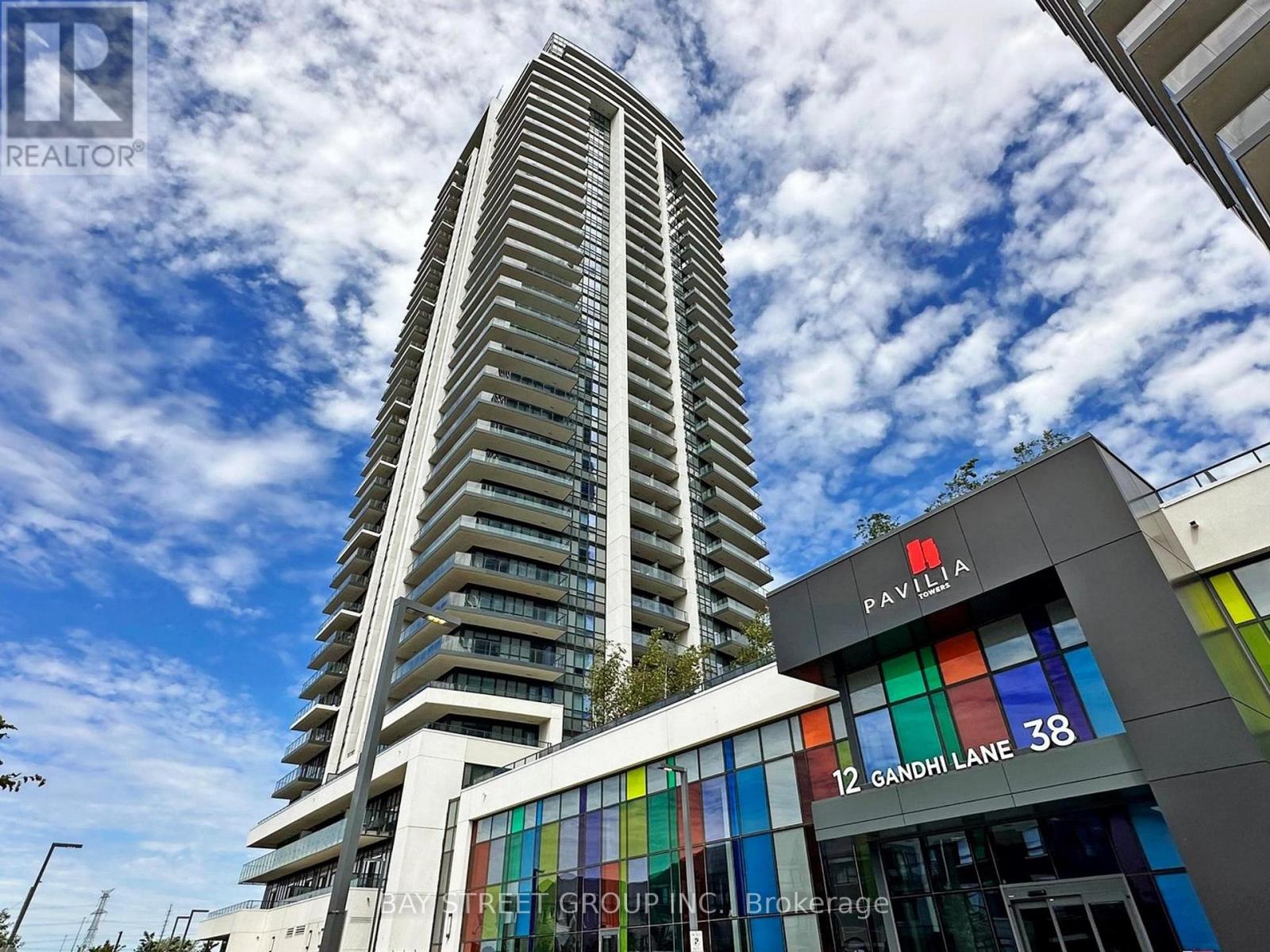 207 B Unit 38 Gandhi Ln, Markham, ON L3T 0G9