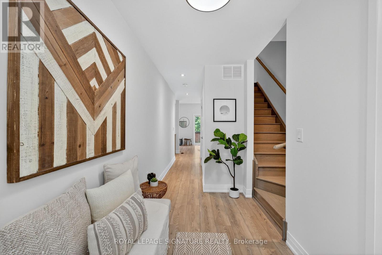 4 393 Manitoba St, Bracebridge, ON P1L 0G1