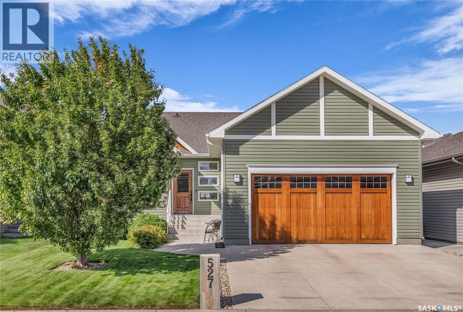 527 Allwood Mnr, Saskatoon, SK S7R 0A5