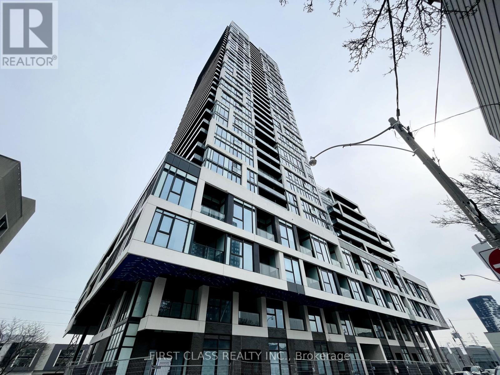 717 5 Defries St, Toronto Regent Park, ON M5A 3R4