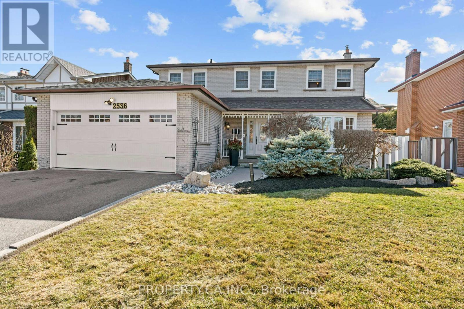 2536 Birch Cres, Mississauga, ON L5J 4H1
