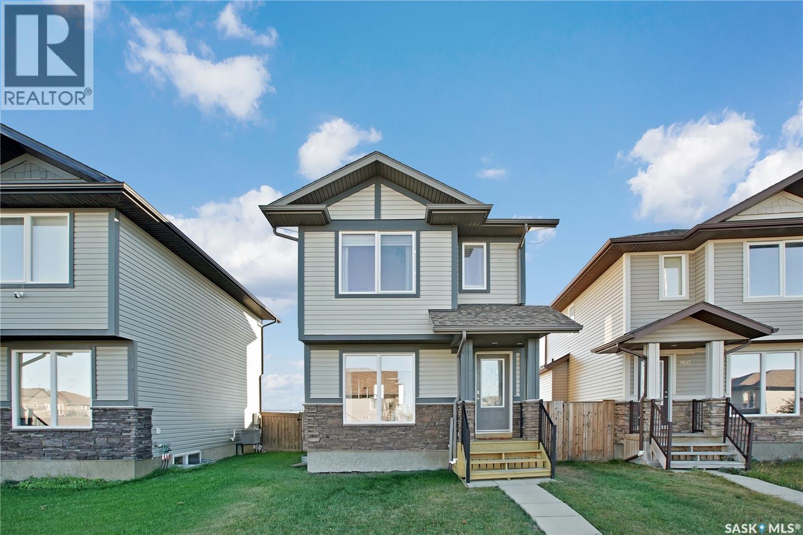 962 Glenview Cv, Martensville, SK S0K 0A2