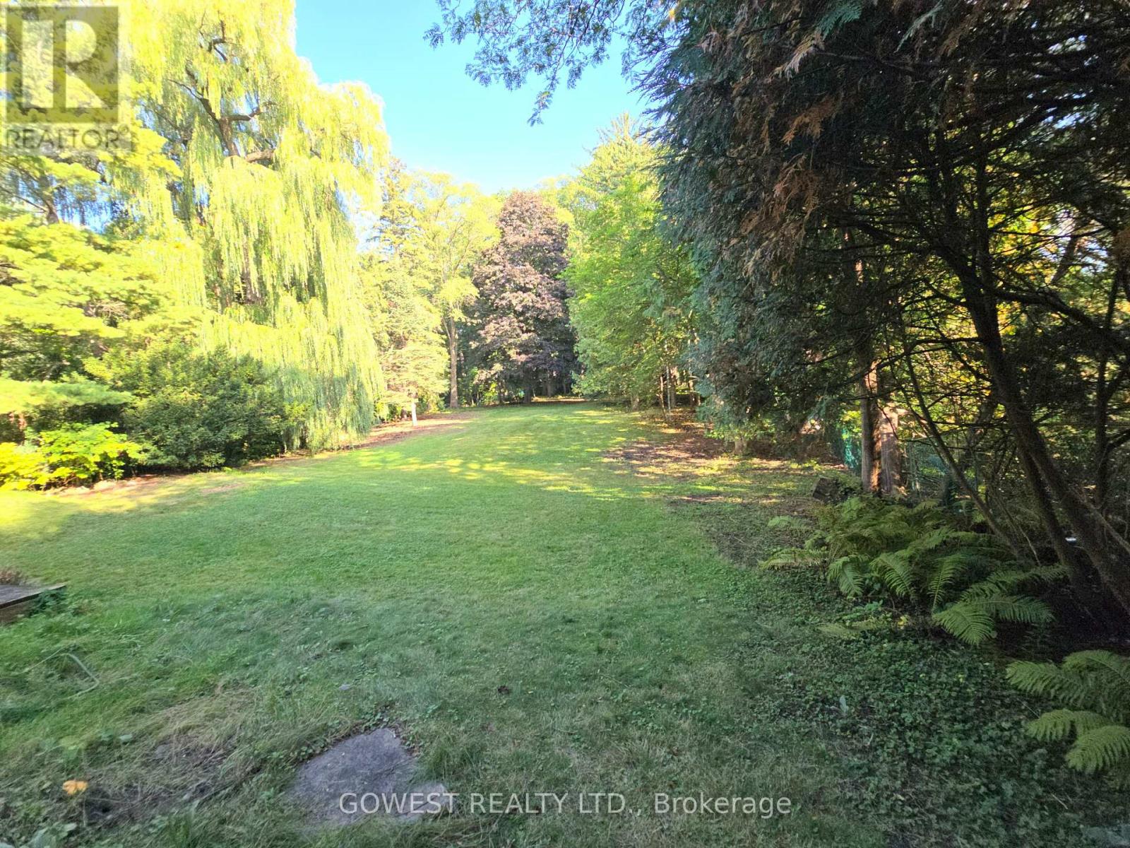 62 Pinewood Trl, Mississauga, ON L5G 2L1