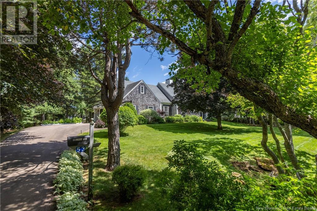 53 West Ave, Sackville, NB E4L 4P2