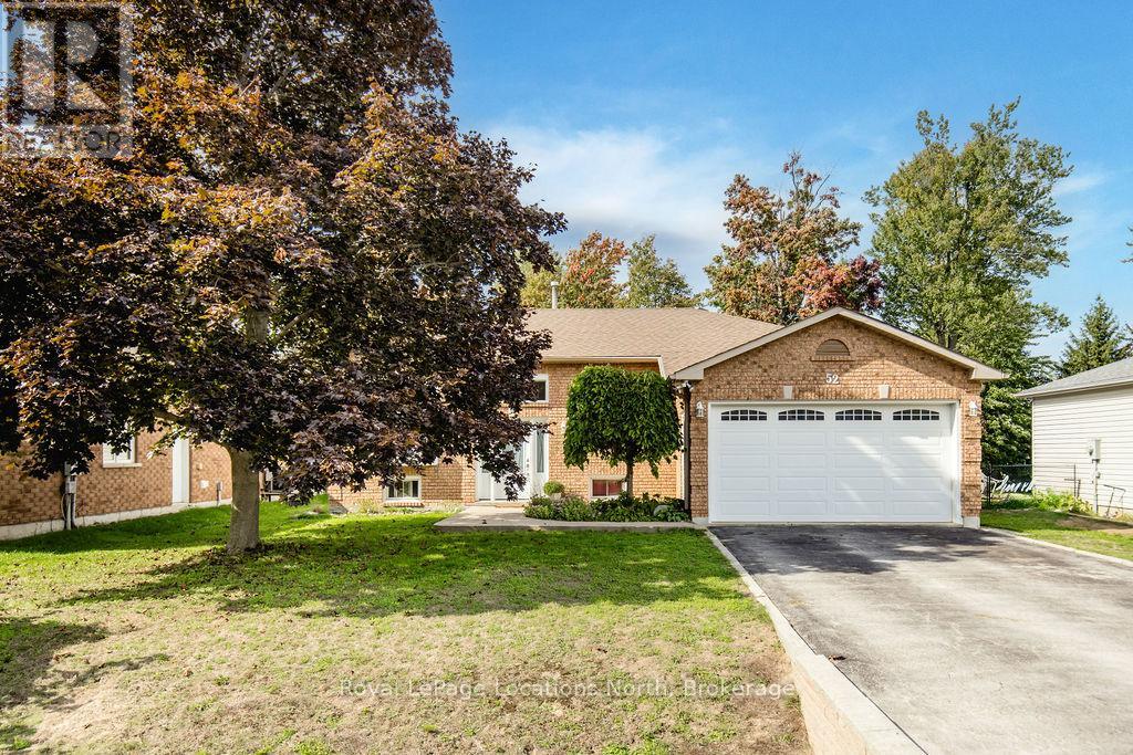 52 Royal Beech Dr, Wasaga Beach, ON L0L 2P0