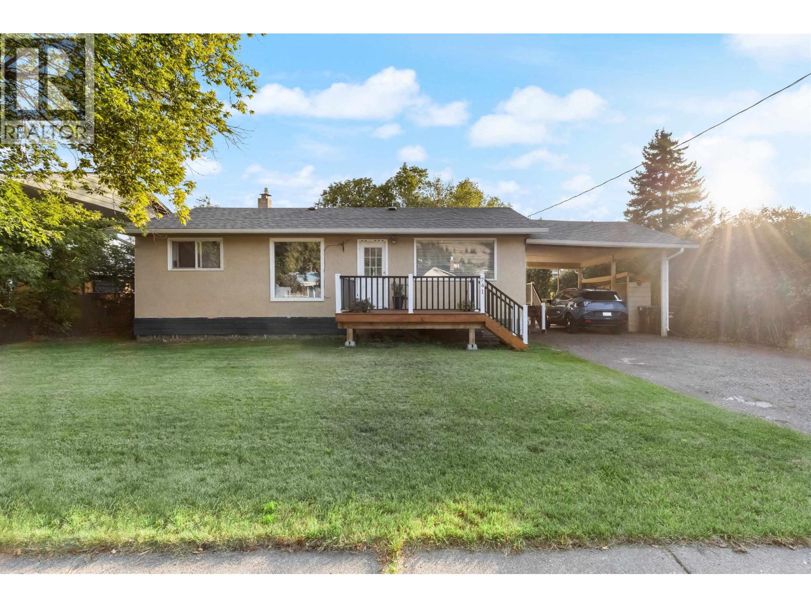 741 N Ninth Ave, Williams Lake, BC V2G 2K7