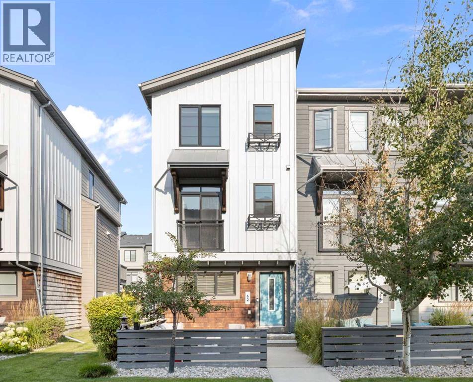 62 Walden SE, Calgary, AB T2X 0Y4