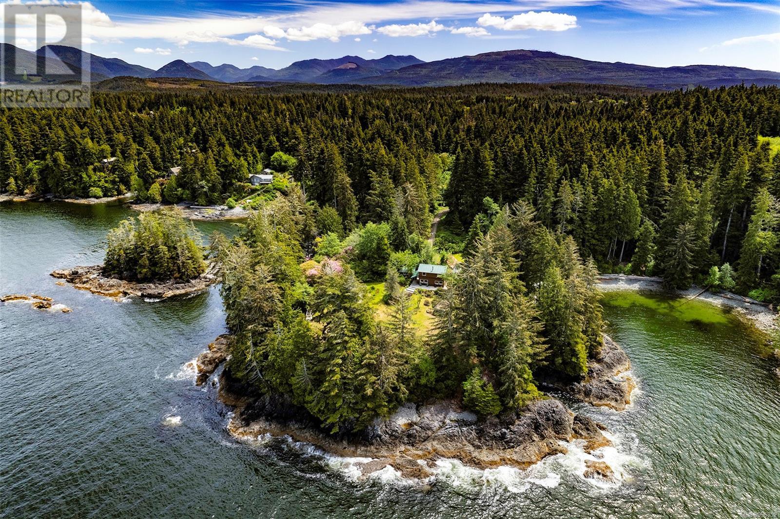 100 Mathers Ln, Bamfield, BC V0R 1B0