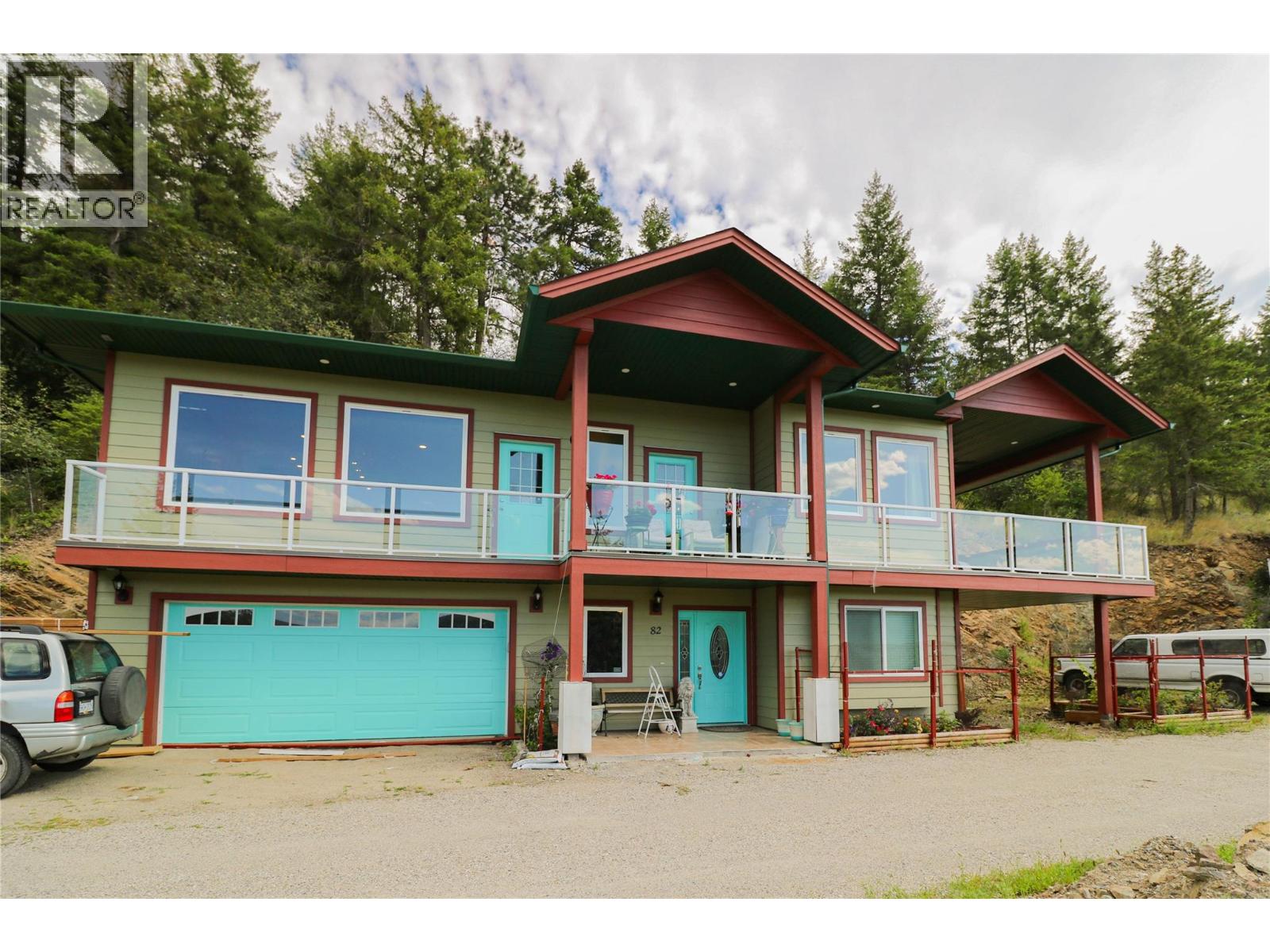 82 Peregrine Way, Vernon, BC V1H 1E4
