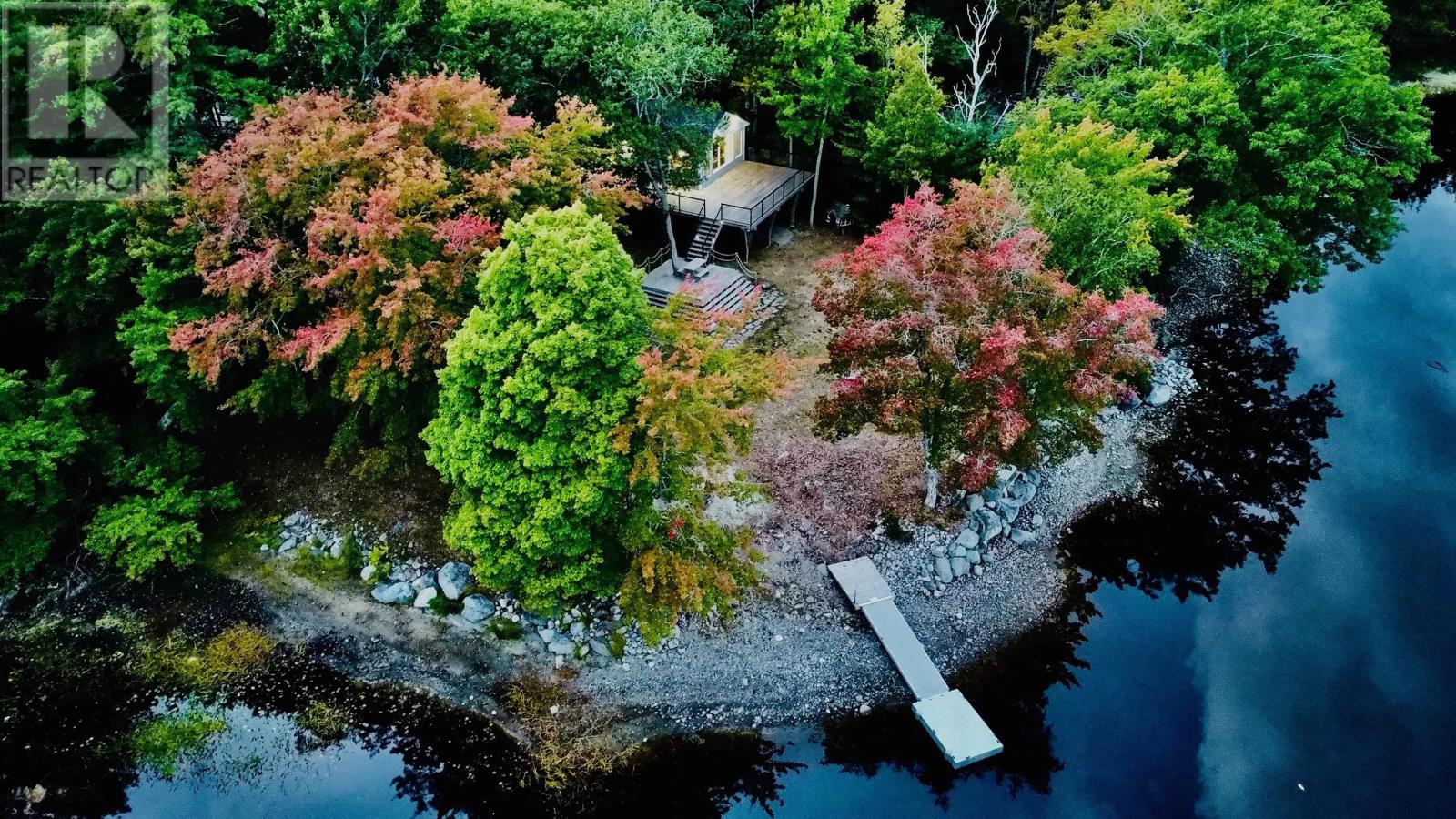 2760 Highway 203, Shelburne, NS B0T 1W0